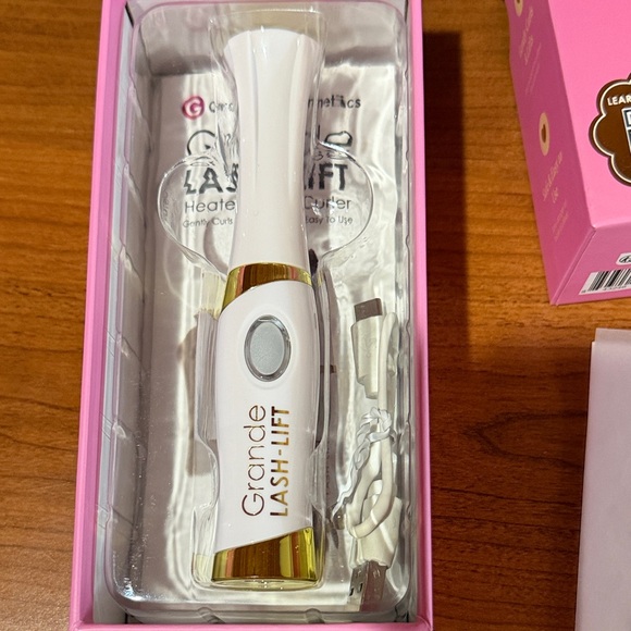 Grande Lash-Lift Heated Lash Curler - Pink - Picture 2 of 6